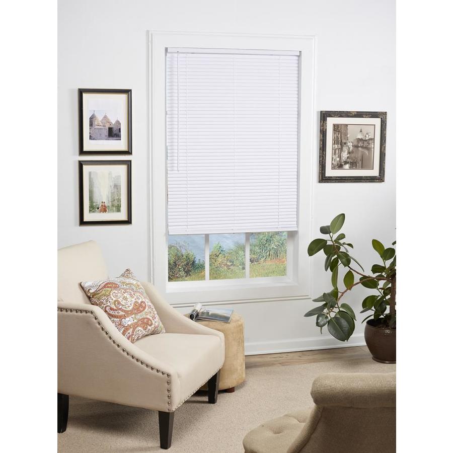 Lowes.ca Project Source 31 X 64 Cordless 1-in Room Darkening Blind White