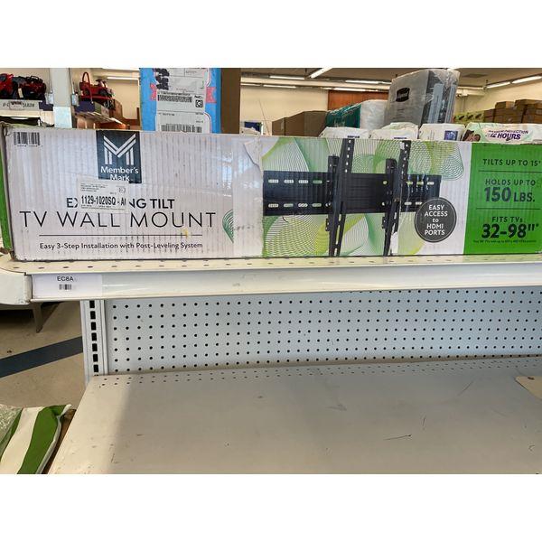 Member's Mark Adjustable TV Wall Mount - Tilt, 32-98" Retail $55.00