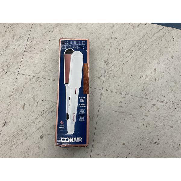 Conair Double Ceramic - 1 1/2 in Flat Iron, Straight & Smooth, Hair Protection Retail $25.00