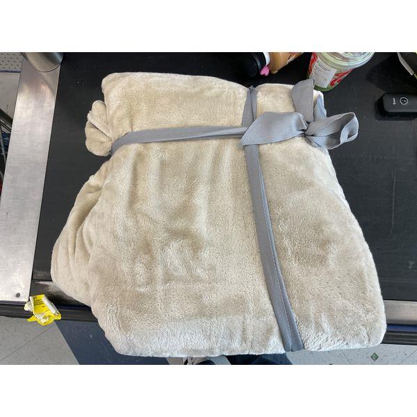 Cozy Plush Throw Blanket - Soft Fleece, Lightweight, Gift Ready, Beige Retail $25.00
