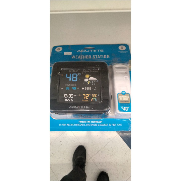 AcuRite Digital Weather Station Forecaster with Temperature and Humidity with Date and Time (00506W)
