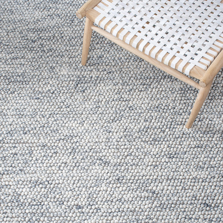 SAFAVIEH Natura Collection Runner Rug - 2'3" x 6', Light Grey & Ivory, Handmade Wool Blend, Textured Design, Ideal for Hallway, Bedroom, Foyer (NAT620G) Retail $80.20