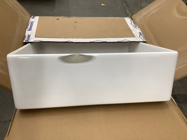 AR WHITCHURCH RECTANGL VESSEL WHT