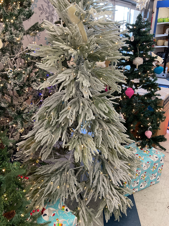 7.ft white pre_lit Christmas tree