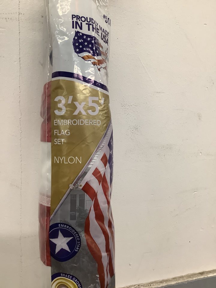 3FT X 5FT USA FLAG SET NYLON