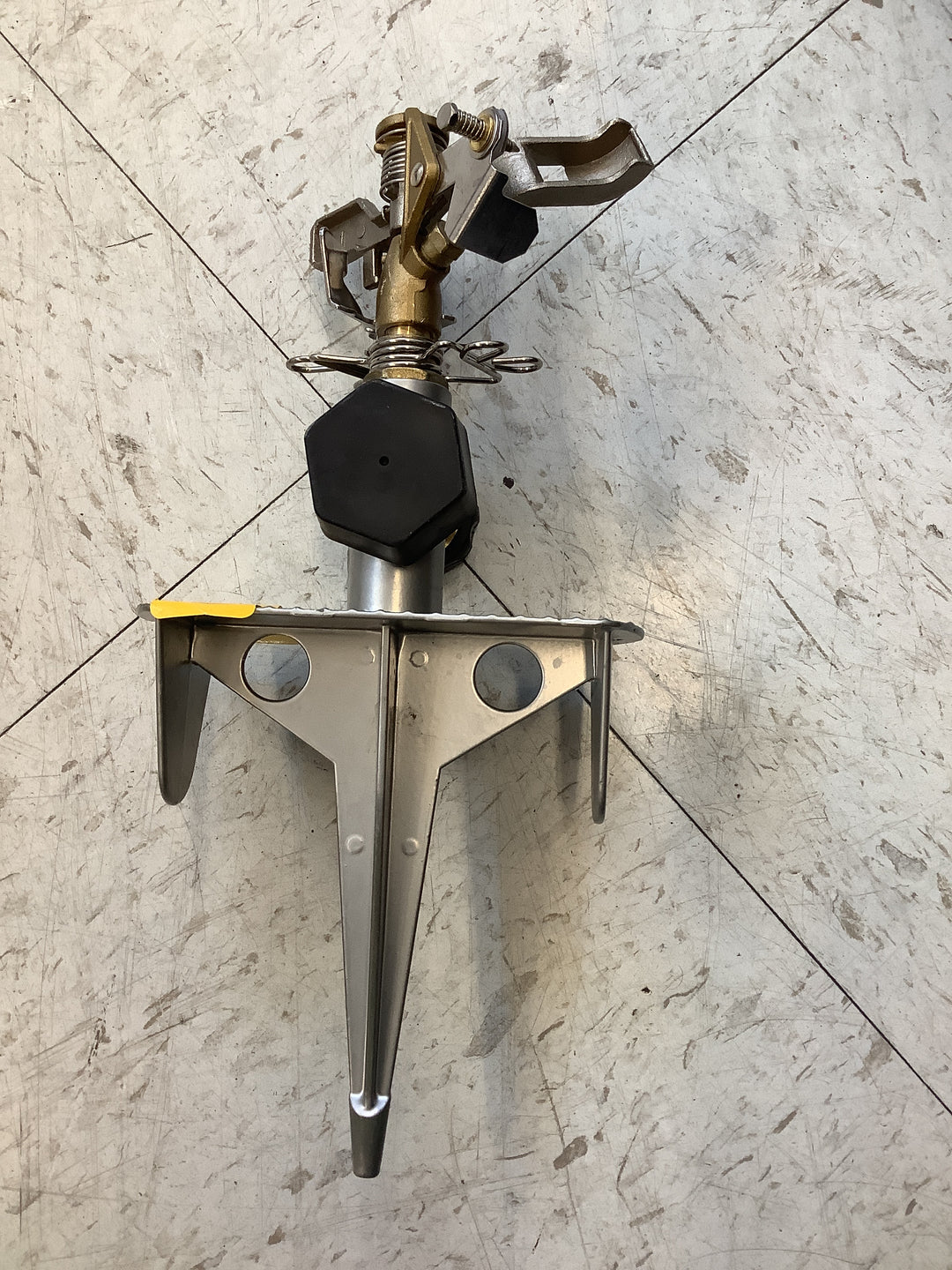 6500-sq ft Impulse Spike Lawn Sprinkler