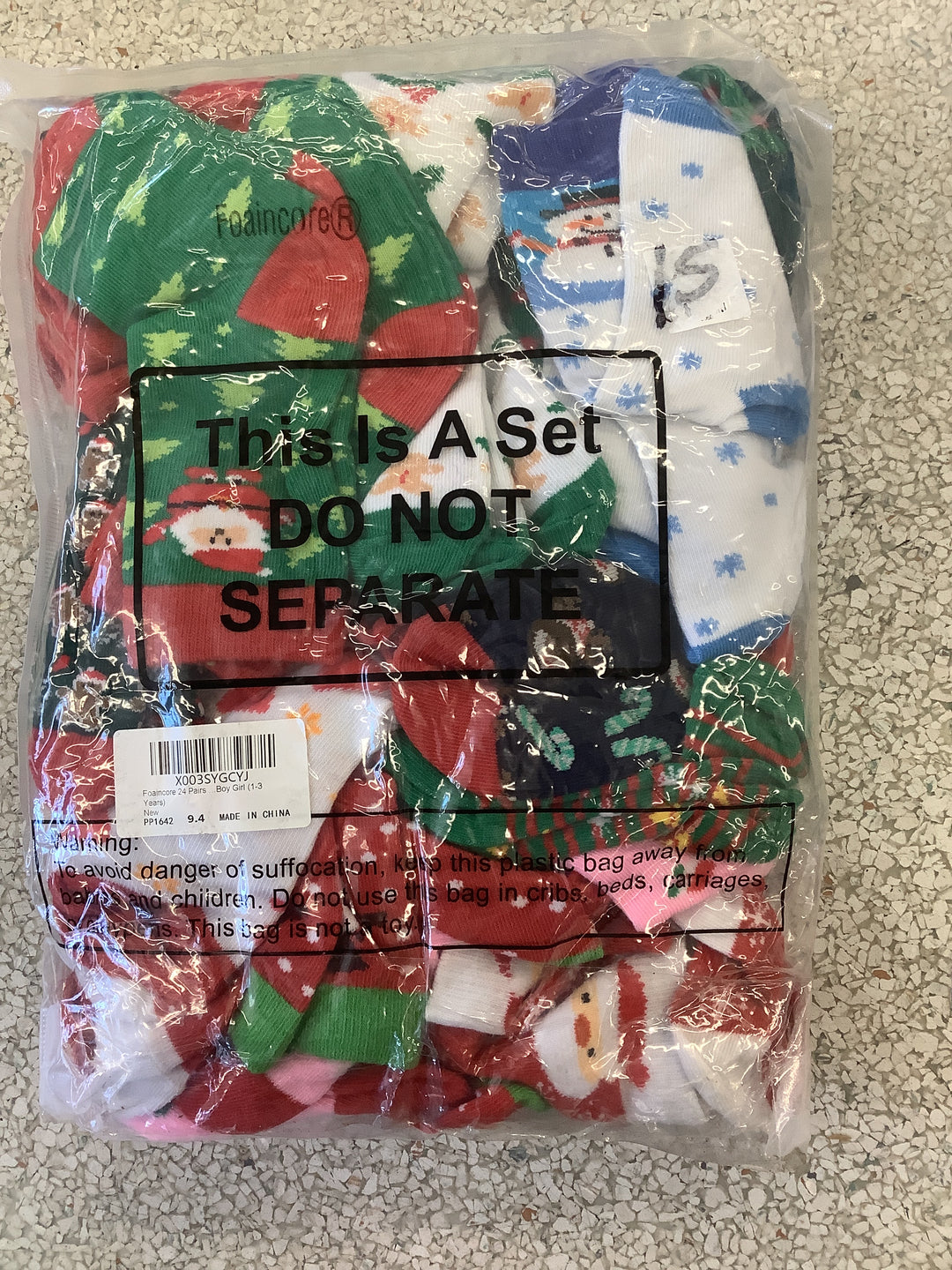 24 pair boys/girls Christmas socks