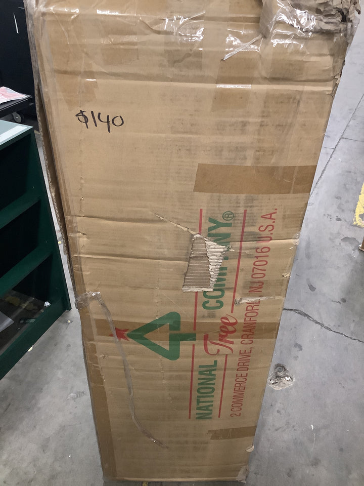 7.5 pre-lit Christmas tree unknown brand