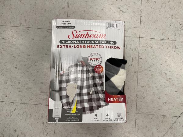 SUNBEAM MICROPLUSH FAUX SHEARLING EXTRA- LONG HEATED THROW Retail $34.97