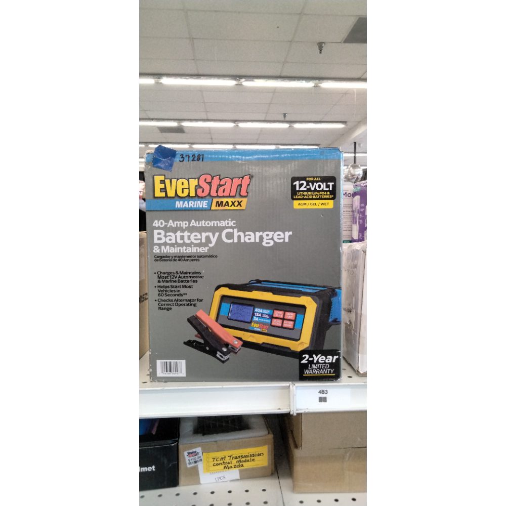 EverStart Maxx Marine 40 Amp Marine Battery Charger and Maintainer
