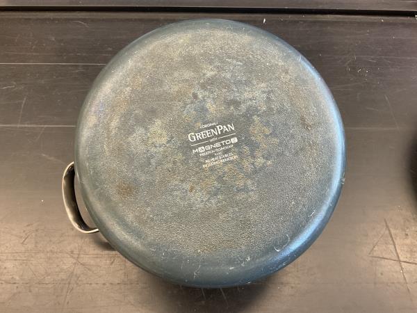 Greenpan 5 Quart pot with Glass Lid Retail $30.00