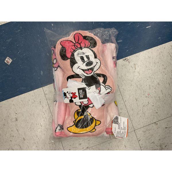 Disney - Minnie Mouse Pillow and Blanket Set - Pink Retail $30.00