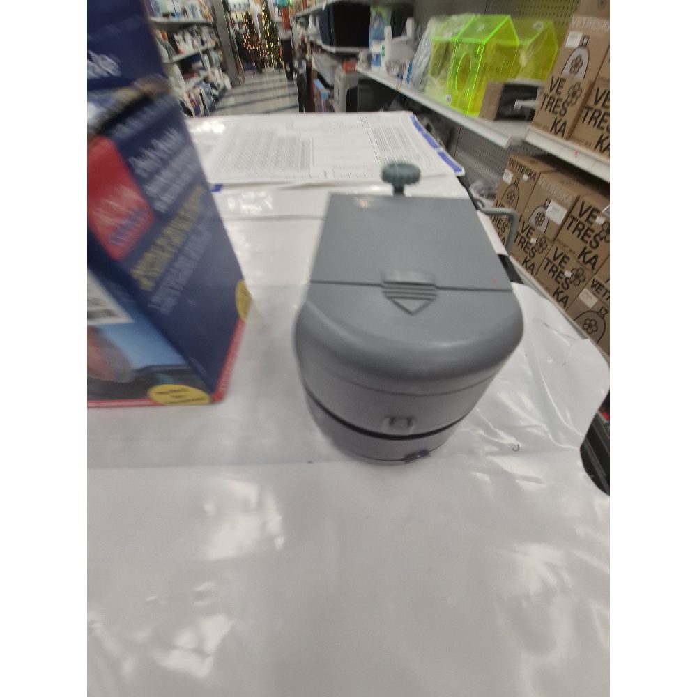 Aqua Culture Daily-Double Automatic Fish Feeder, Dispenses Flake/Pellet Food Twice a Day