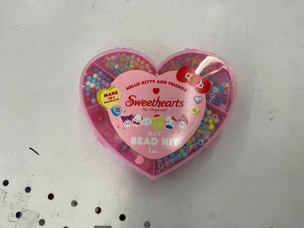 Hello Kitty and Friends x Sweethearts D.I.Y. Bead Kit Retail $19.96