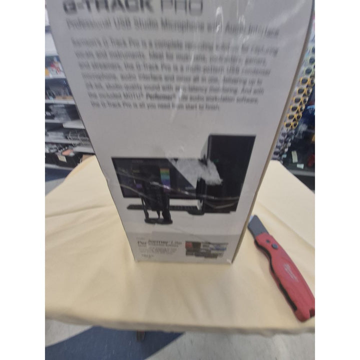 Samson G-Track Pro - USB Studio Microphone, Audio Interface, Music Recording, Podcasting, Gaming