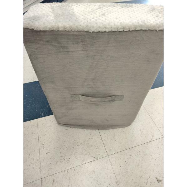 No Brand Identified, Pet Steps - Lightweight, Portable, Gray Retail $60.00