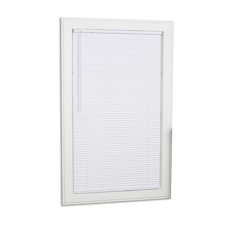 Lowes.ca Project Source 31 X 64 Cordless 1-in Room Darkening Blind White