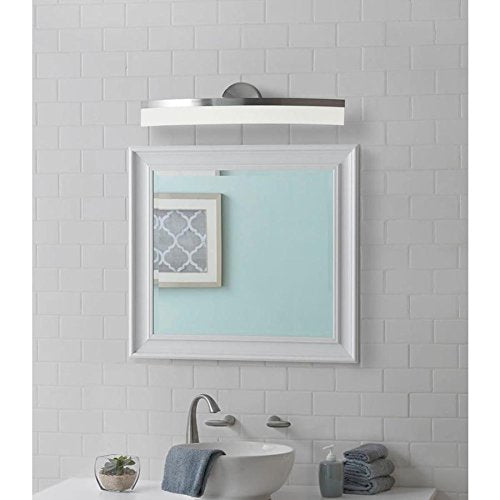 Style Selections VBL11BNK Lynnpark 1-Light 5.64-in Brushed Nickel LED Vanity Light Bar