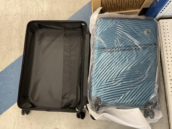 Travel sentry tsa combination lock  set of 3 Retail $245.00