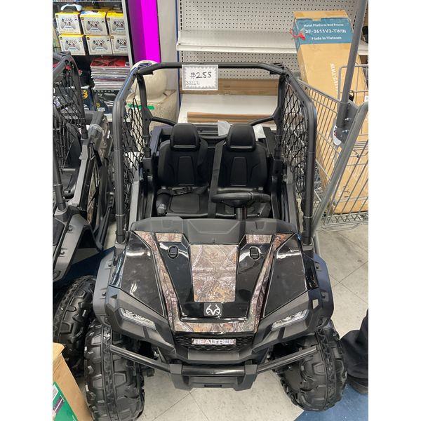 Realtree Ride On UTV, Camo-Accented, Two-Seater
