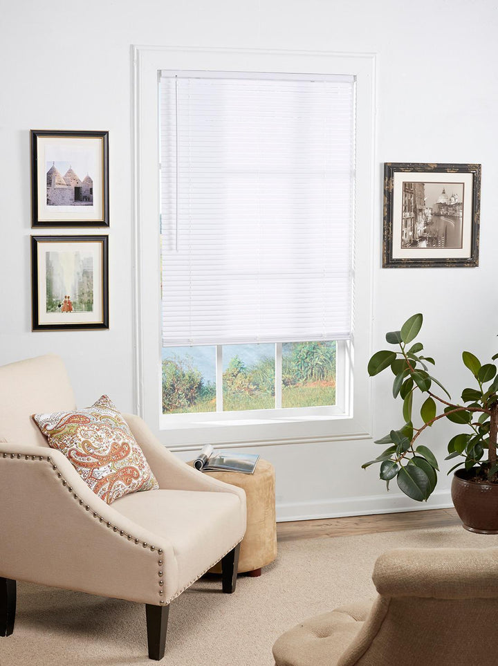 Light Filtering 1-in Slat Width 34-in X 64-in Cordless White Vinyl Light Mini