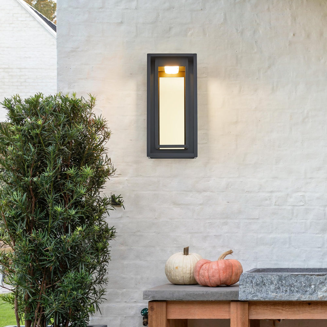 Tarentlight Modern LED Outdoor Wall sconces Waterproof Wall Mount Porch Lamp Exterior Light Fixture in Textured Black and Gold Reflective Plate with 10W LED for Patio,Garage,Garden,Balcony