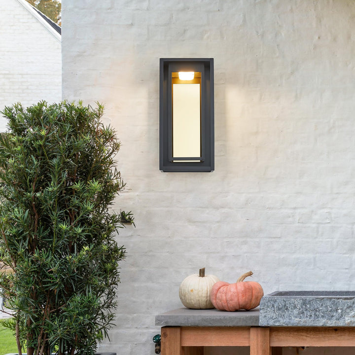 Tarentlight Modern LED Outdoor Wall sconces Waterproof Wall Mount Porch Lamp Exterior Light Fixture in Textured Black and Gold Reflective Plate with 10W LED for Patio,Garage,Garden,Balcony