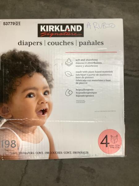 Kirkland Signature Diapers, Size 4 (22-37 Pounds), 198 Count Retail $69.99