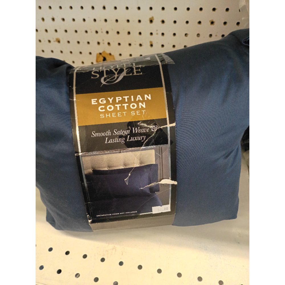 Hotel Style 4-Piece 600 Thread Count Navy Egyptian Cotton Bed Sheet Set  Queen - Deep Pocket