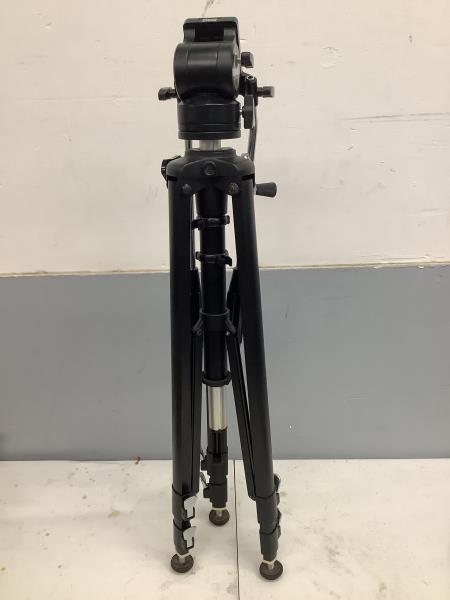 HEIWA HS-644B Tripod with Fluid Head - Professional Photo-Cine & Video Accessories Retail $250.00