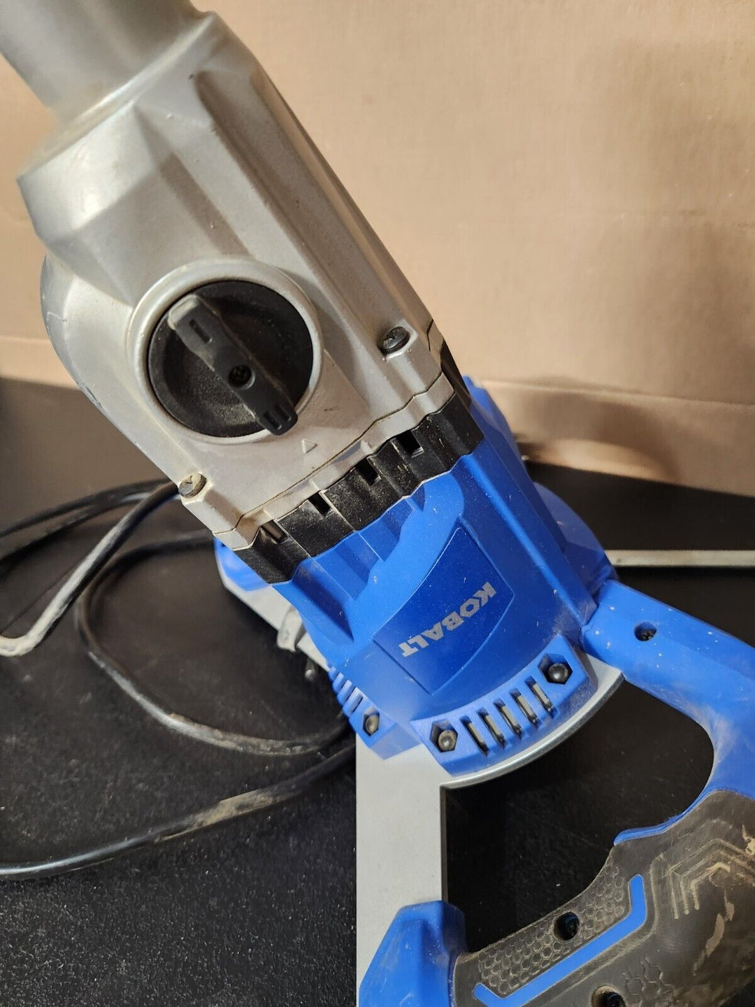 Kobalt Mud Mixer 1.9-HP Cement Mixer 2523370
