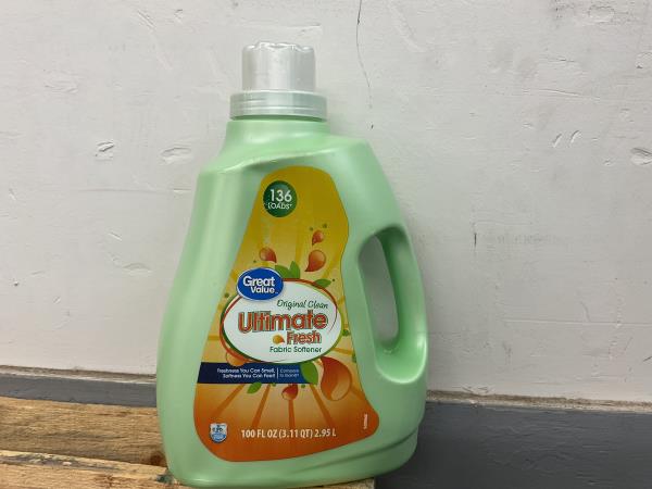 Great Value Ultimate Fresh Fabric Softener  Original Clean  100 Fl Oz  136 Loads  Compare to Gain® Retail $7.97