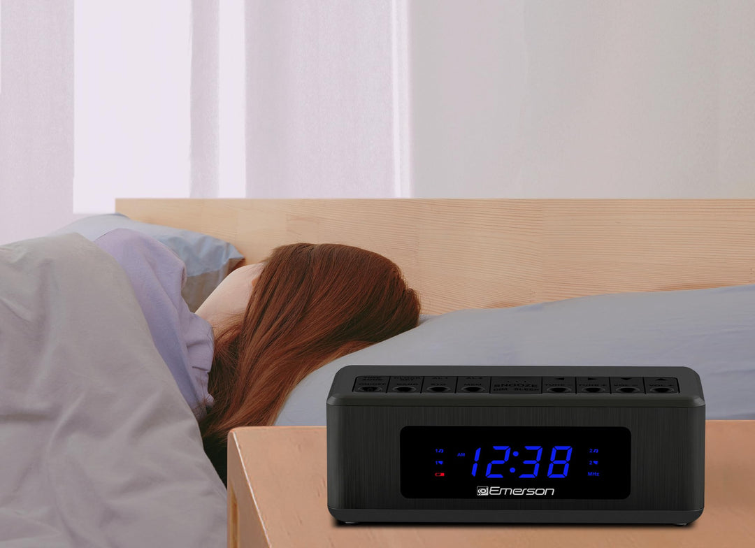Emerson CK2023AM/FM Dual Alarm Clock Radio with 0.6" Blue LED Display, 4-Level dimmer, and Wake to Radio/Buzzer Alarm, Black