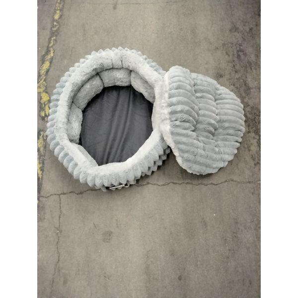 Balance Pet Bed - Round, Plush, Washable, Gray Retail $35.00