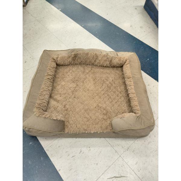Dog Bed, Rectangle, Plush Interior, Beige Retail $45.00