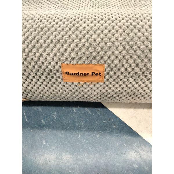 Gardner Pet Stairs - 3 Step Pet Ramp, Plush Fabric - Lightweight, Portable Retail $60.00