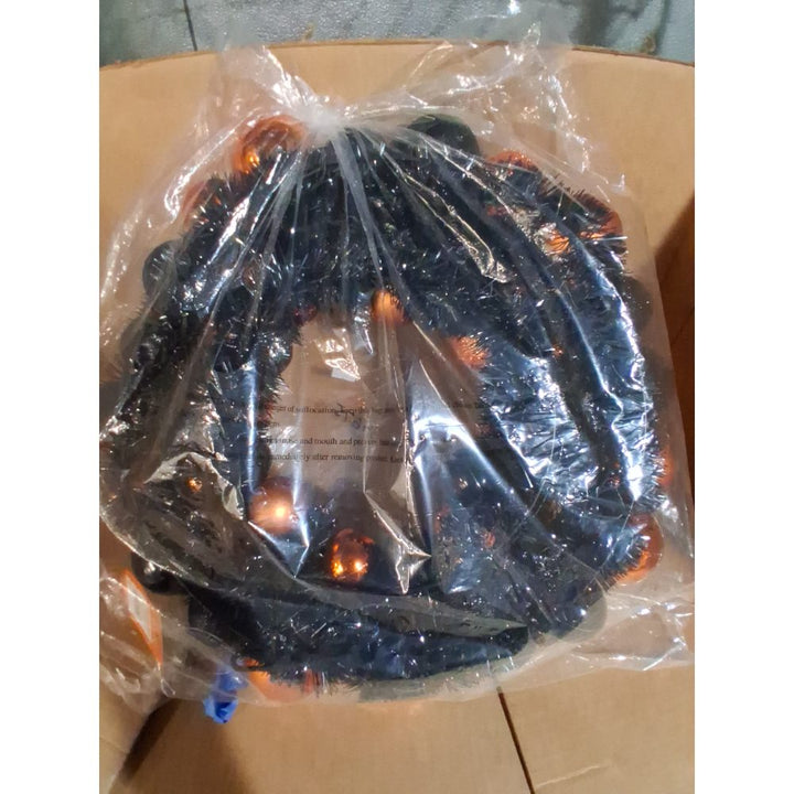 Hyde and Eek Holloween Wreath Black/Orange Shatter Resistant 16Ã¢â‚¬ÂDIA