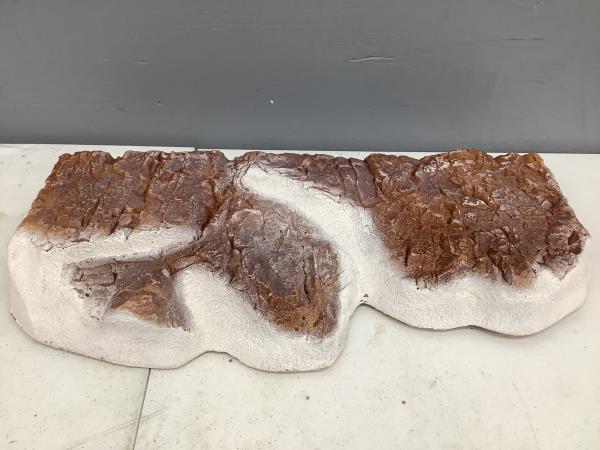 Reptile Scenery Decor - Rock Cave with Snow Effect Retail $19.99
