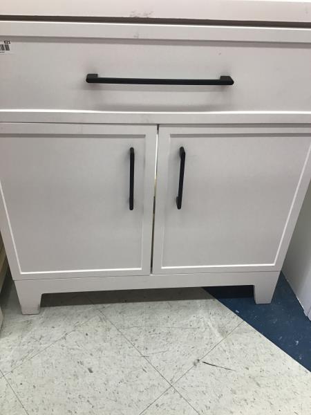 MasterBrand Cabinets Inc. 30in Skinny Shaker Vanity w/Vtop - White Retail $250.00