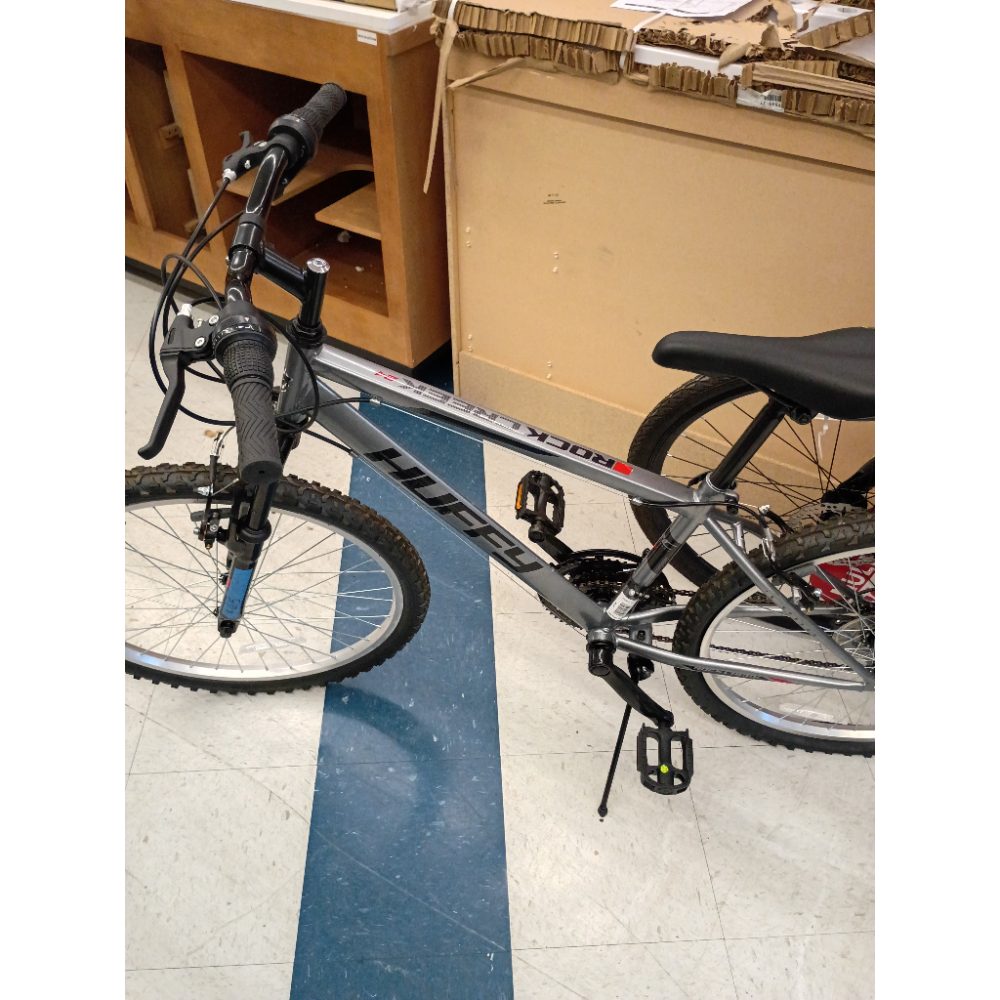 Huffy 24  Rock Creek Mountain Bike  Fits Riders 4 8  - 5 8   Gray  Adult  Men S