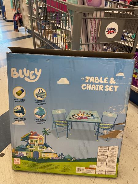 Bluey 2 chairs and table Retail $24.99