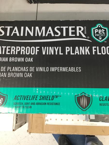 Stainmaster Waterproof Vinyl Plank Flooring, Obsidian Brown Oak, 7mm, 20mil Wear Layer, 18.57 sq ft Retail $45.00