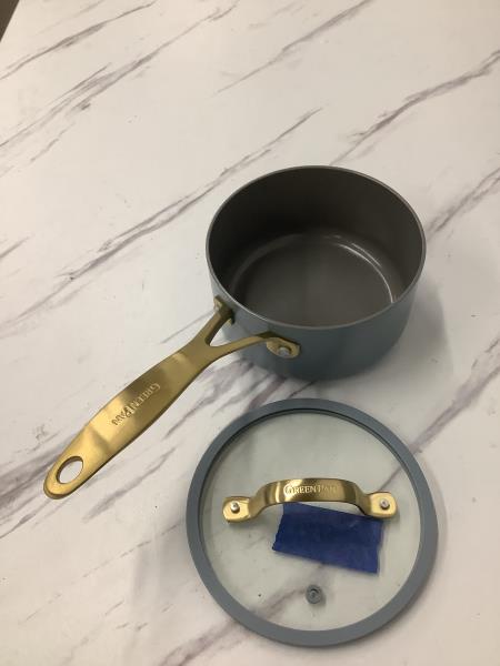 GreenPan Magneto 2 Saucepan with Lid - Gray/Gold Retail $45.00