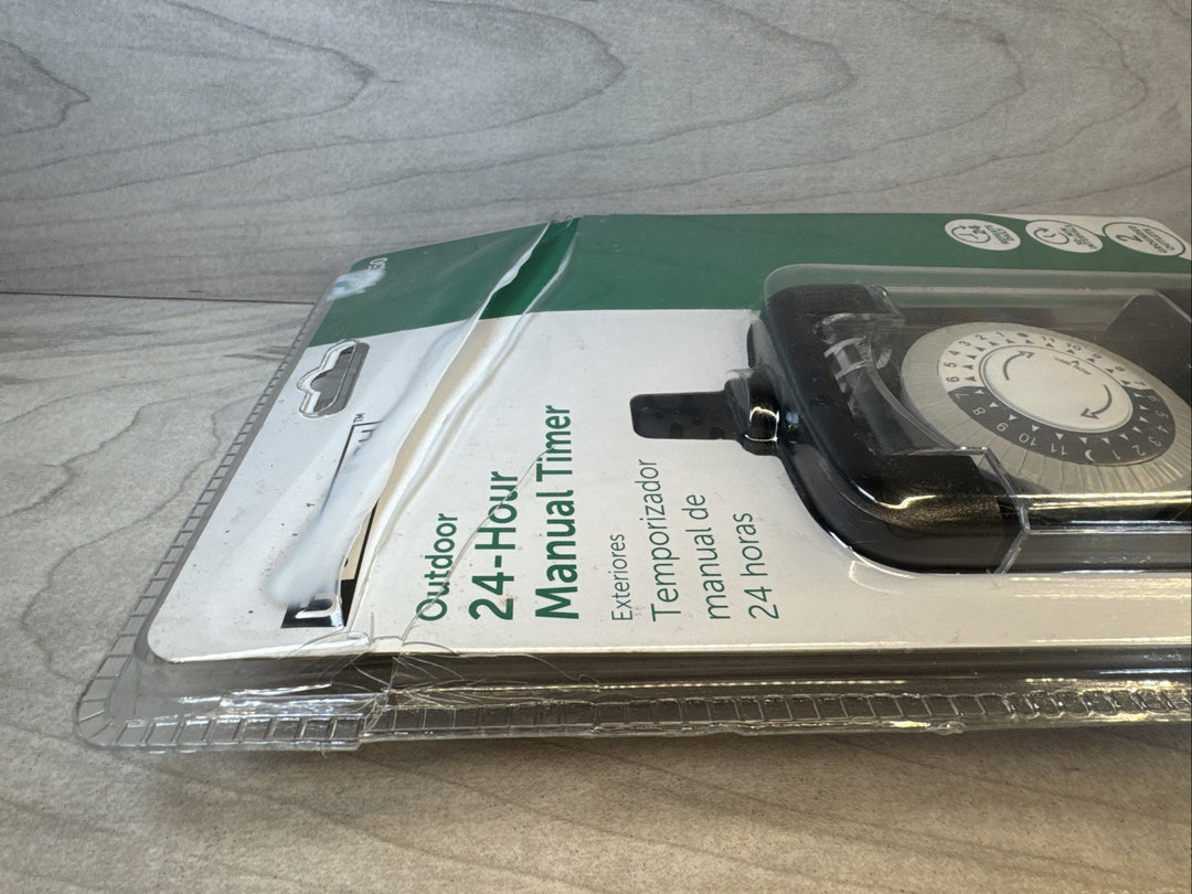 Utilitech Outdoor 24 Hour Manual Timer Two Grounded Outlets up to 48 Times / 24H