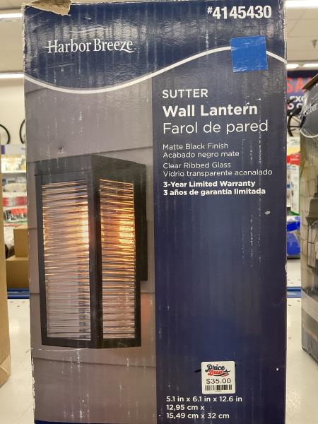 Harbor Breeze Sutter Wall Lantern mattee black finish Retail $45.50