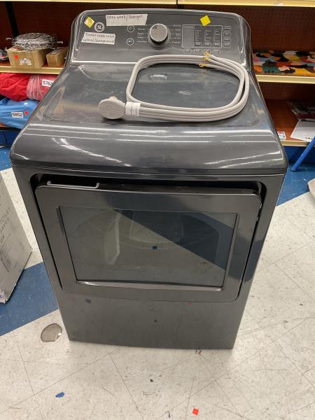 CLEARANCE- GE electric dryer Retail $50.00