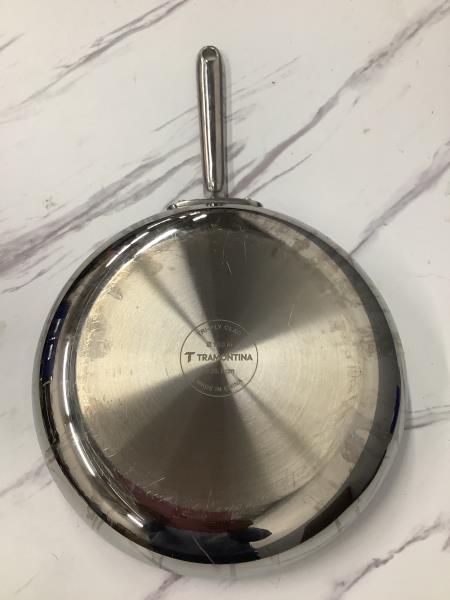 Tramontina "PRO LINE" Fry Pan - Ceramic Non-Stick Retail $45.00