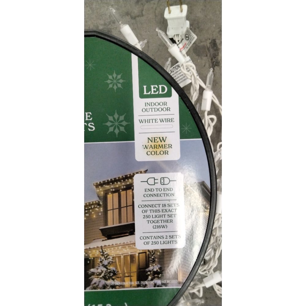 Holiday Time 500 Warm White Icicle Lights - LED, Indoor/Outdoor, White Wire Retail $30.00
