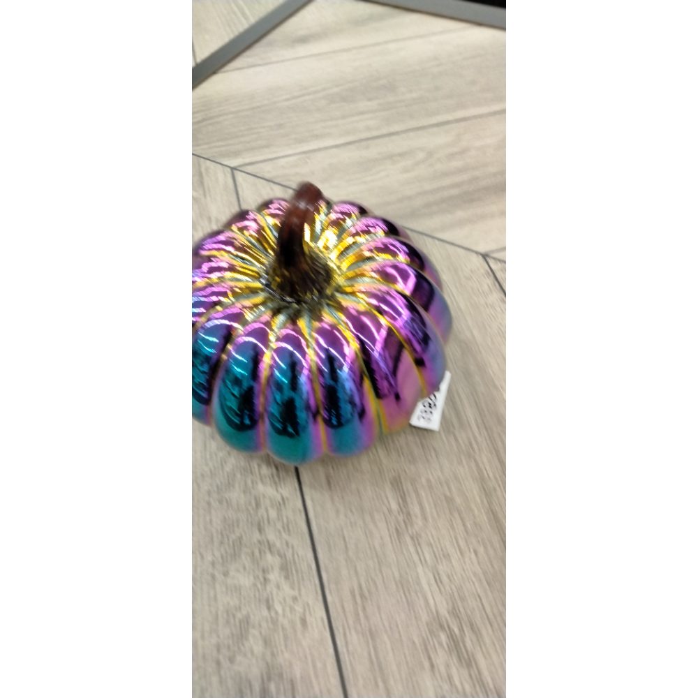 NEW Pair of 2024 Target Bullseye Playground Halloween Iridescent Glass Pumpkins