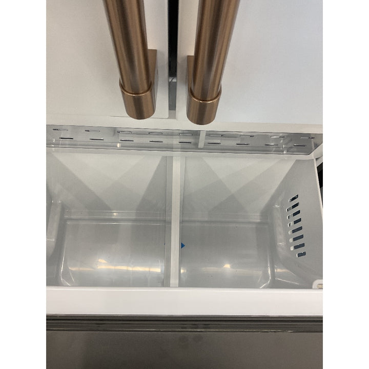 Cafe Refrigerator, French Door, ClimateZone, White